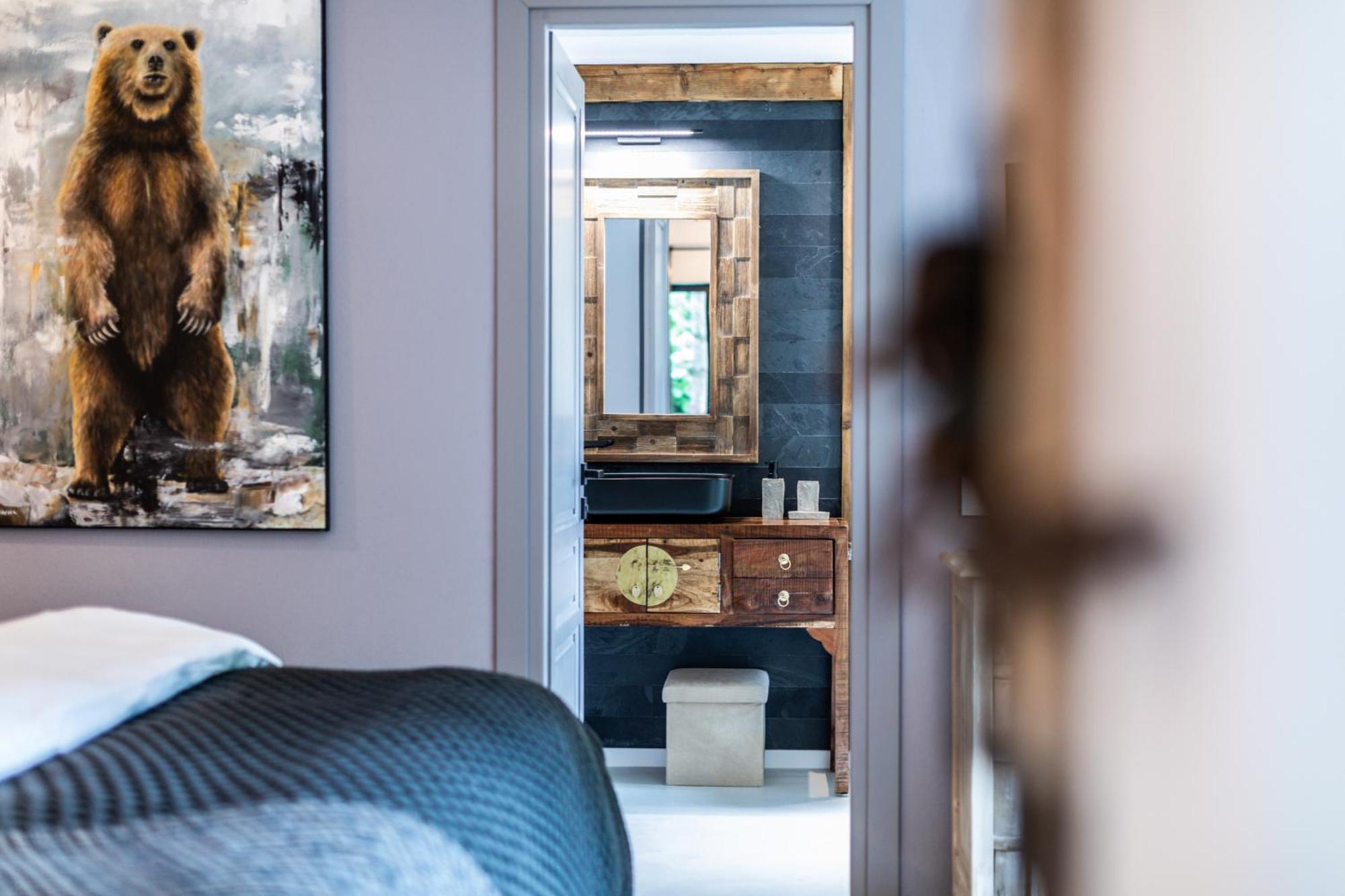 Bransilvania Fantasy Boutique - Adults Only Lodge