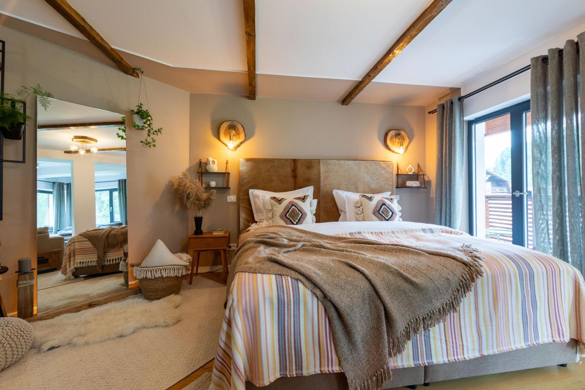 Lodge Bransilvania Fantasy Boutique - Adults Only *